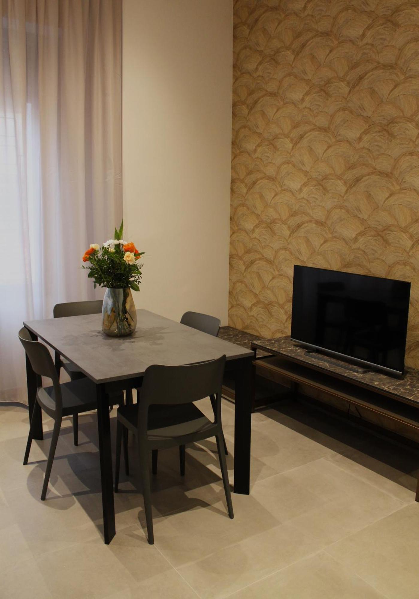 Apartment Miki - Mauro Macchi 91 Milan Luaran gambar