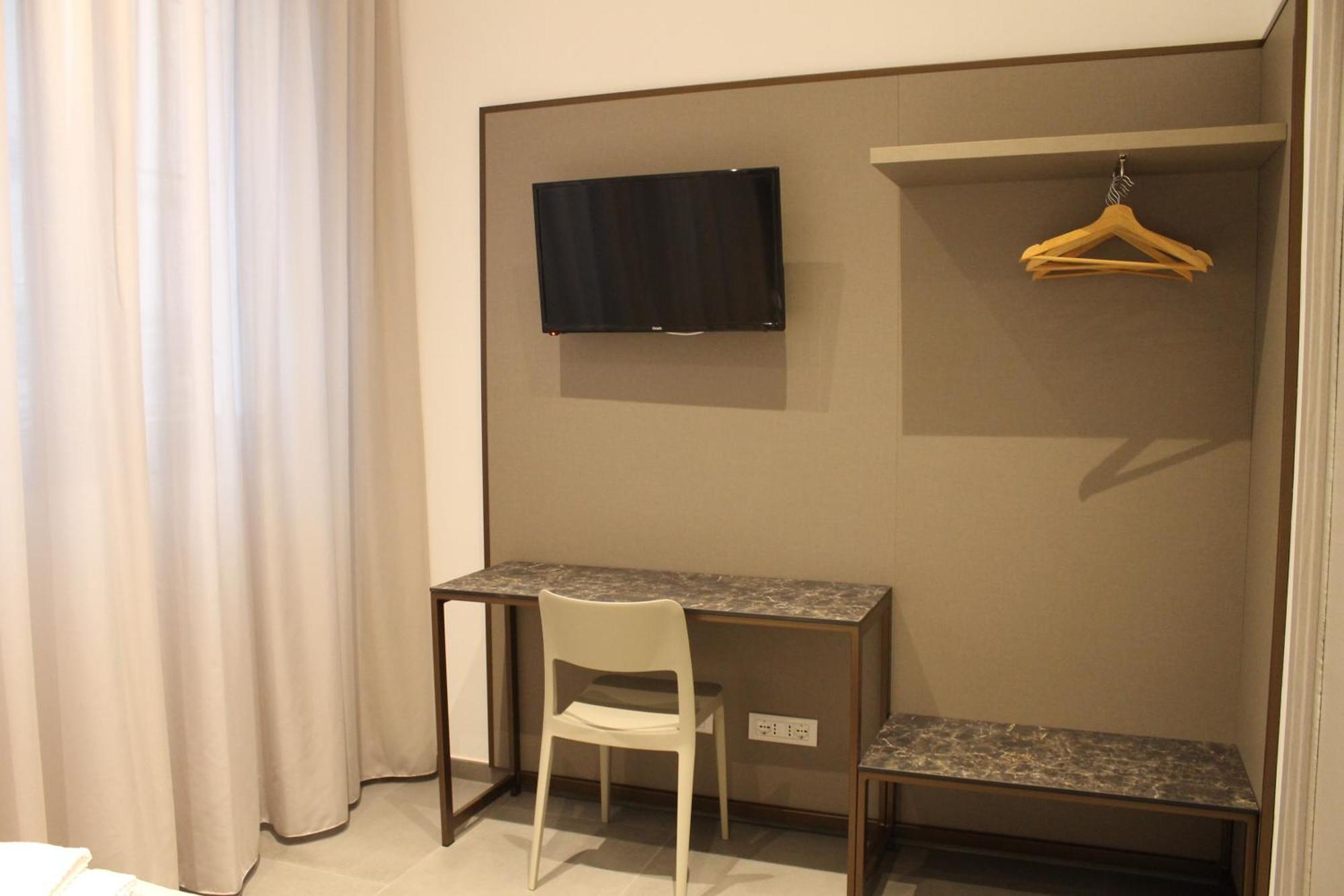 Apartment Miki - Mauro Macchi 91 Milan Luaran gambar