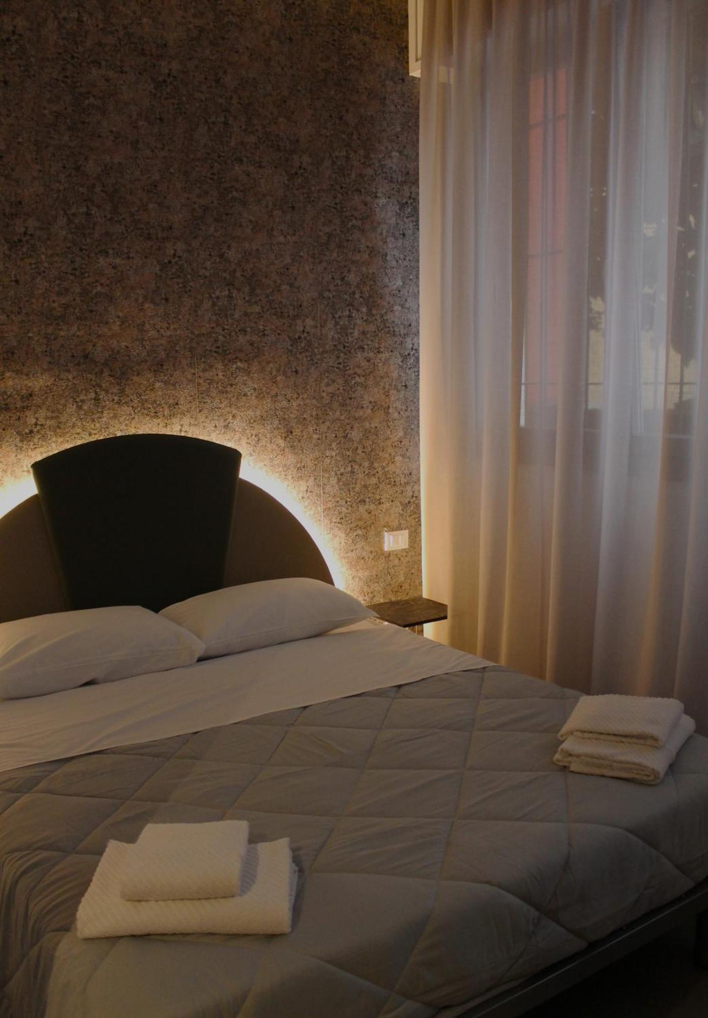 Apartment Miki - Mauro Macchi 91 Milan Luaran gambar